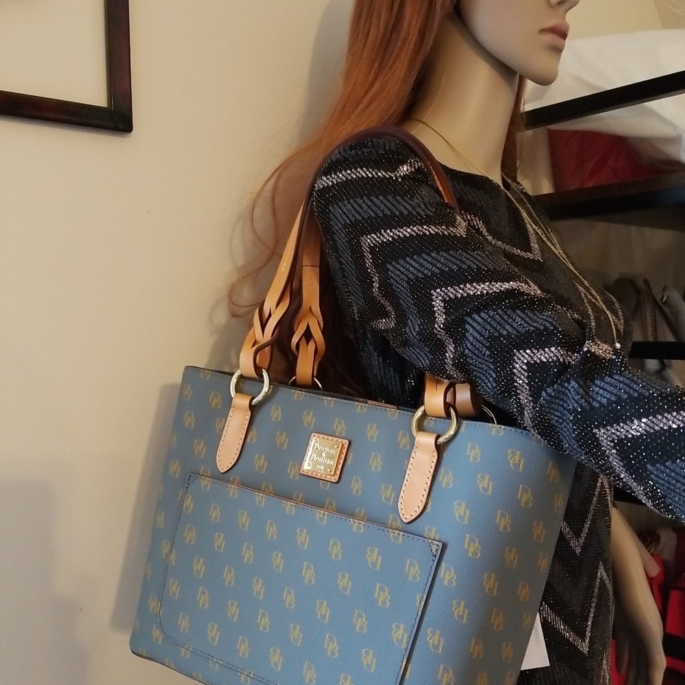 SOLD!!! New! Dooney & Bourke Blakely Tammy Tote